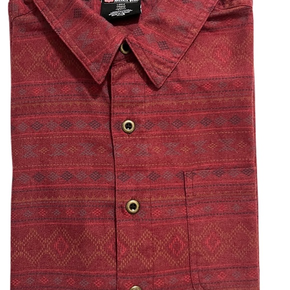 Sherpa Adventure Great Bhutan  Print buttons down shirt with beautiful buttons. - Picture 9 of 9